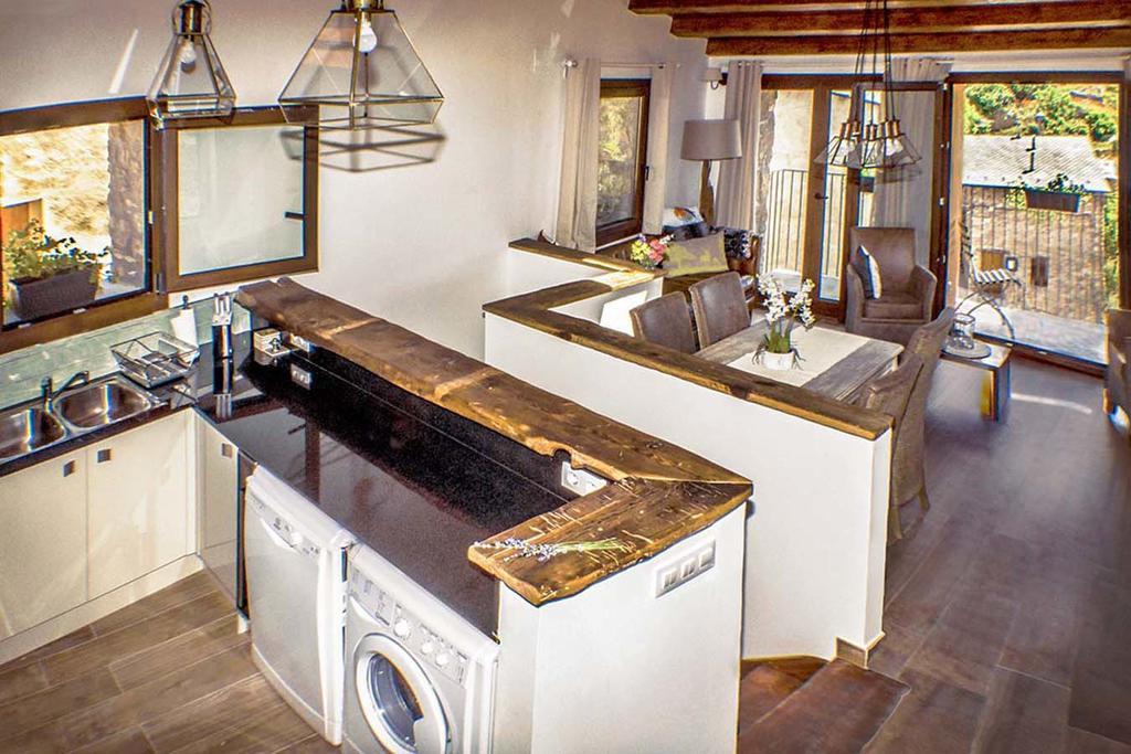 Cal Pastisser De Taus Extérieur photo